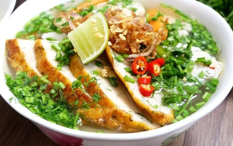 Bánh canh chả cá nổi tiếng tại phan rang